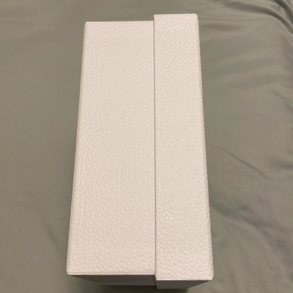 Authentic Dior Dust box - Picture 3 of 9